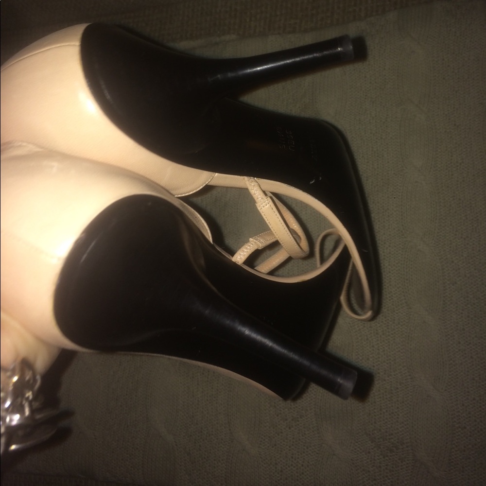 BALLY Heels - Picture 7 of 8
